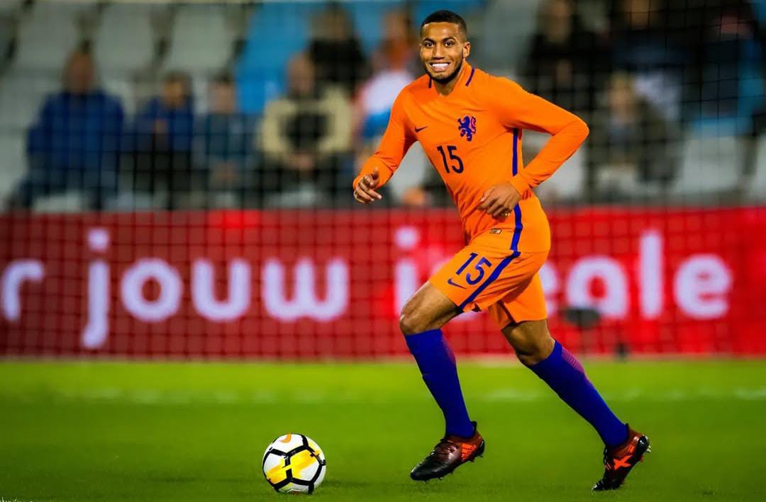 Proses naturalisasi Jairo Riedewald terkendala regulasi FIFA, Erick Thohir pastikan PSSI siapkan langkah strategis.