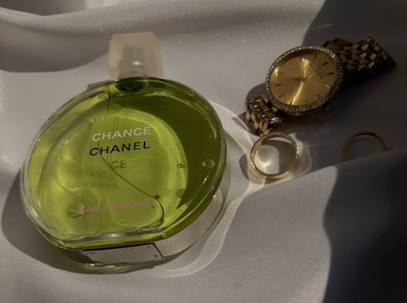 ilustrasi parfum termahal didunia