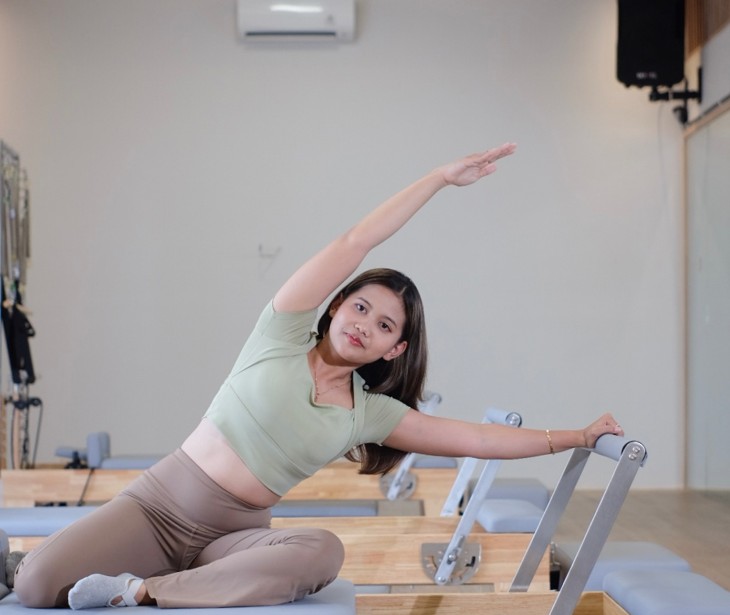 Program pilates di Fitday Studio, Kota Madiun.