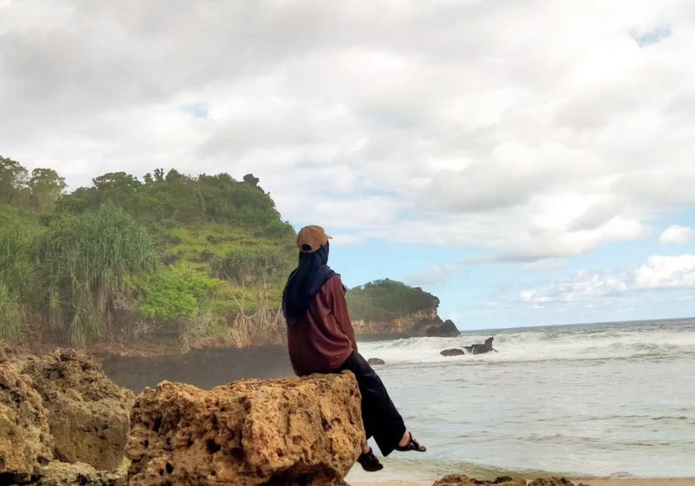 Panduan rute dan tips berkunjung di Pantai Dhadapan Wonogiri