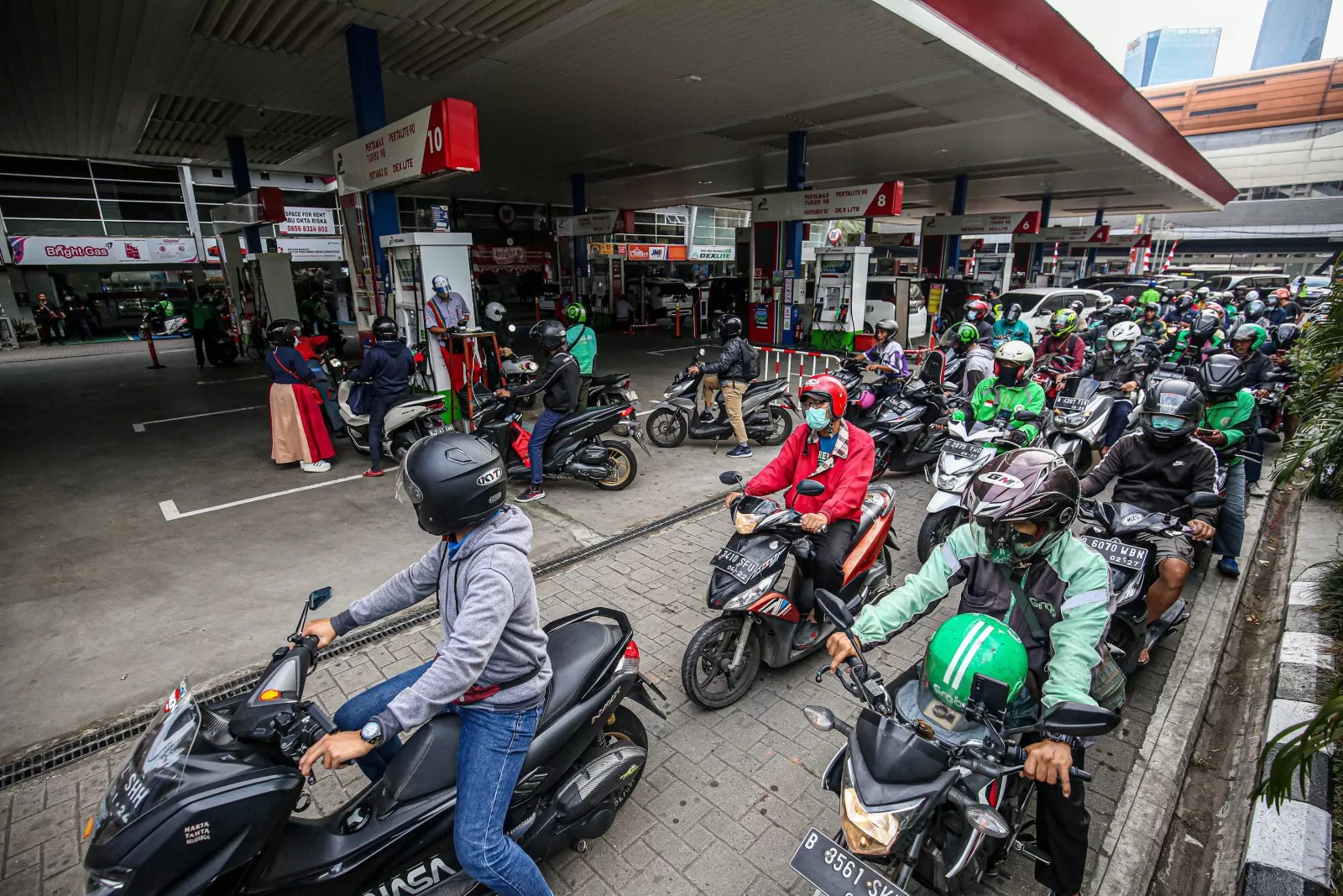 Jika terbukti Pertamax oplosan Pertalite, konsumen berhak gugat Pertamina dan tuntut ganti rugi sesuai hukum.