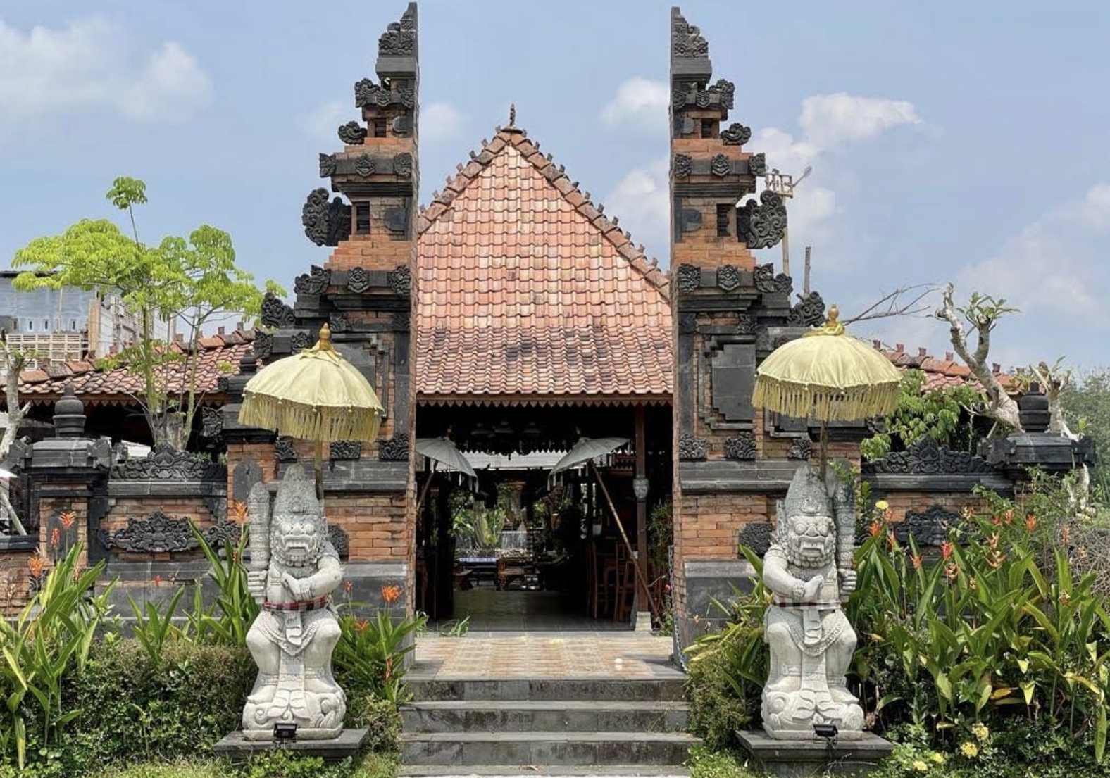 Daya Tarik Candramaya Pool and Resort dengan daya tariknya yang memikat