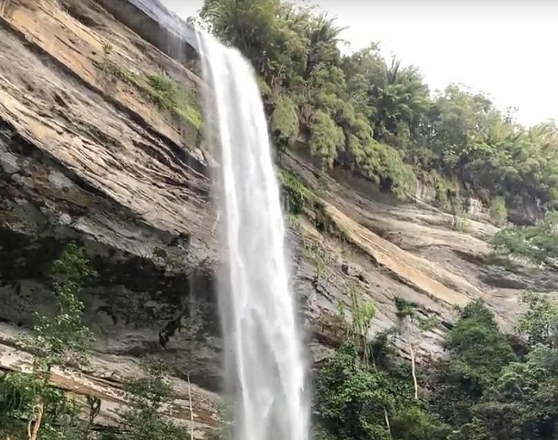 Air Terjun Ampar Jawa, destinasi wisata bak surga tersembunyi di Kalimantan Barat