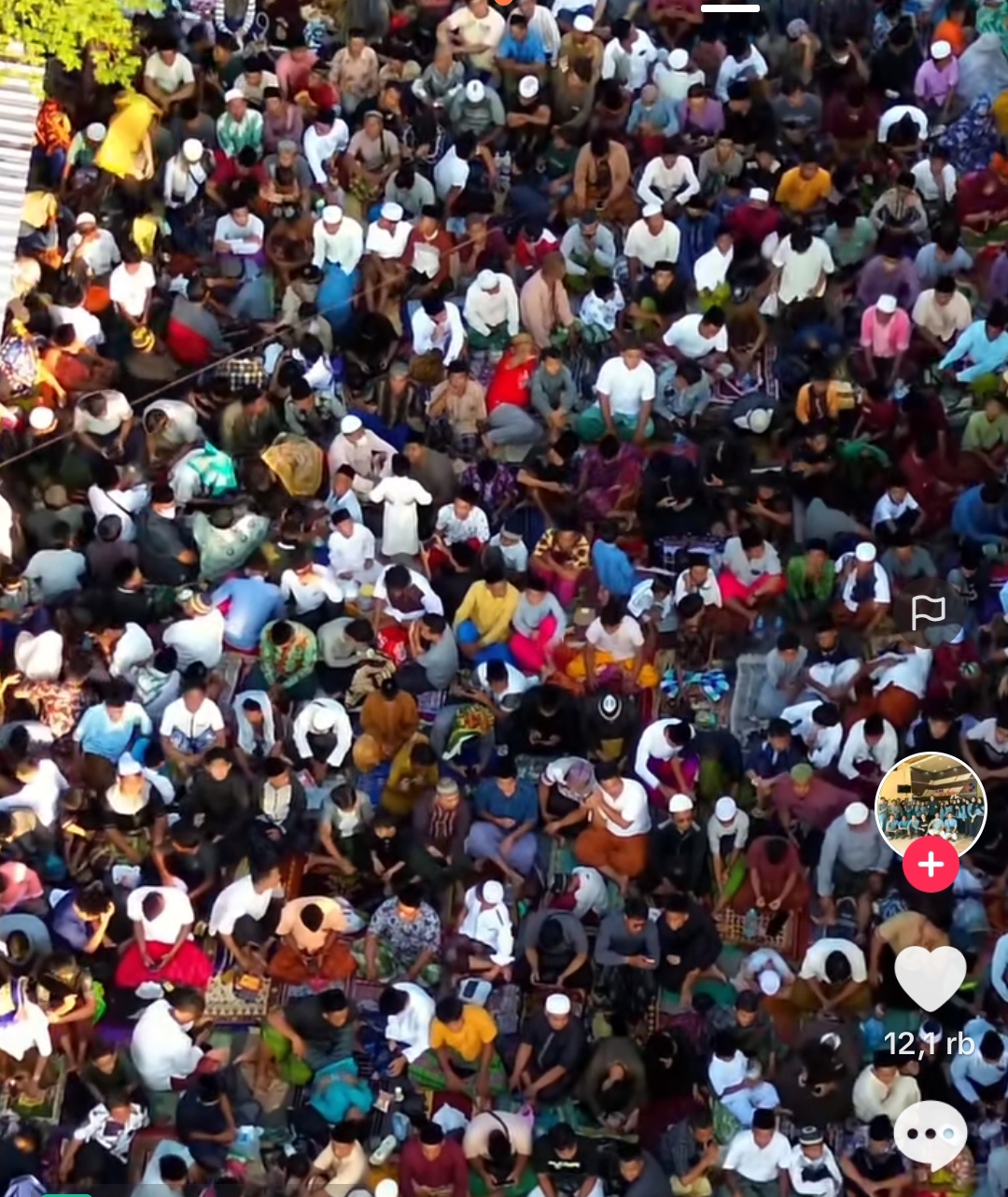 Viral! Ribuan Warga Sumenep Antre Tarawih Sejak pukul 16.30