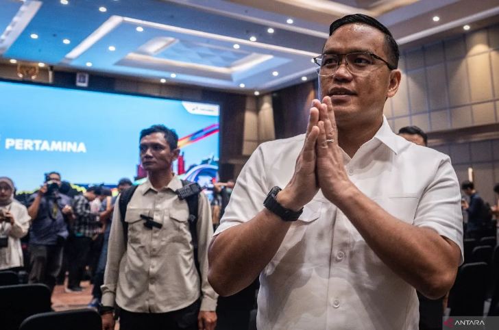 Dirut Pertamina Simon Aloysius Mantiri mintaa maaf soal skandal korupsi oplosan pertamax.