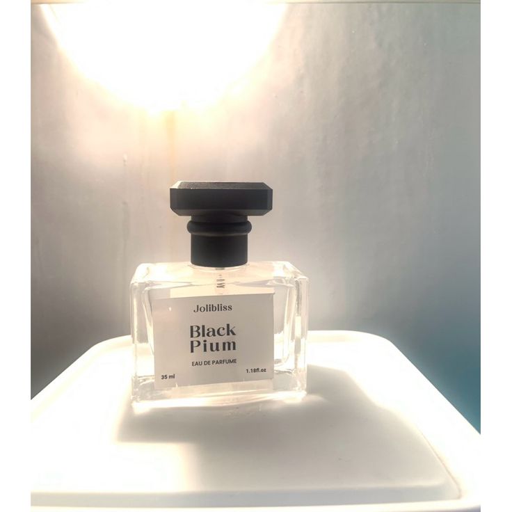 Jolibliss parfum lokal yang sedang populer