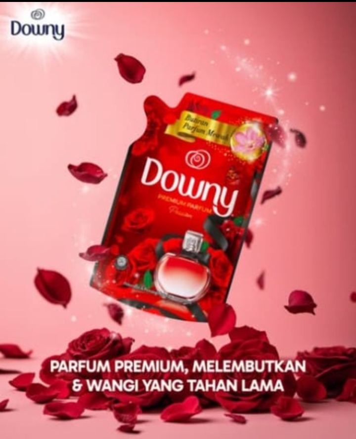 pewangi pakaian yang aromanya wagi dan tahan lama.