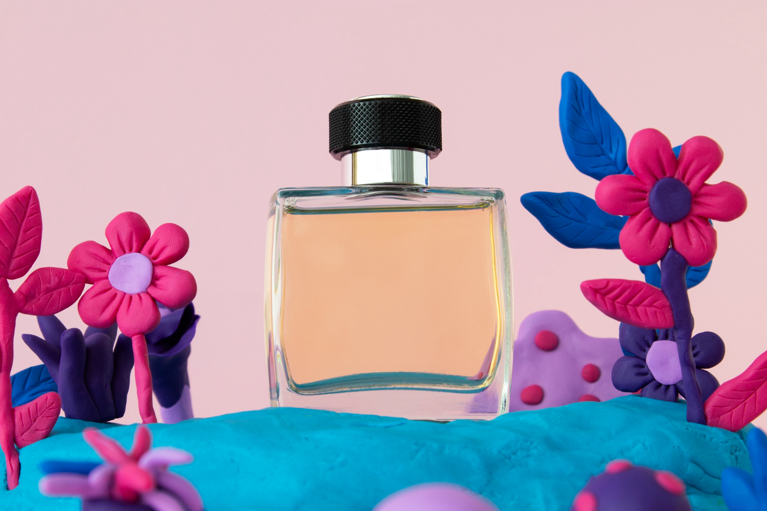 Brand Parfum Lokal dengan Wangi Semerbak dan Tahan Lama
