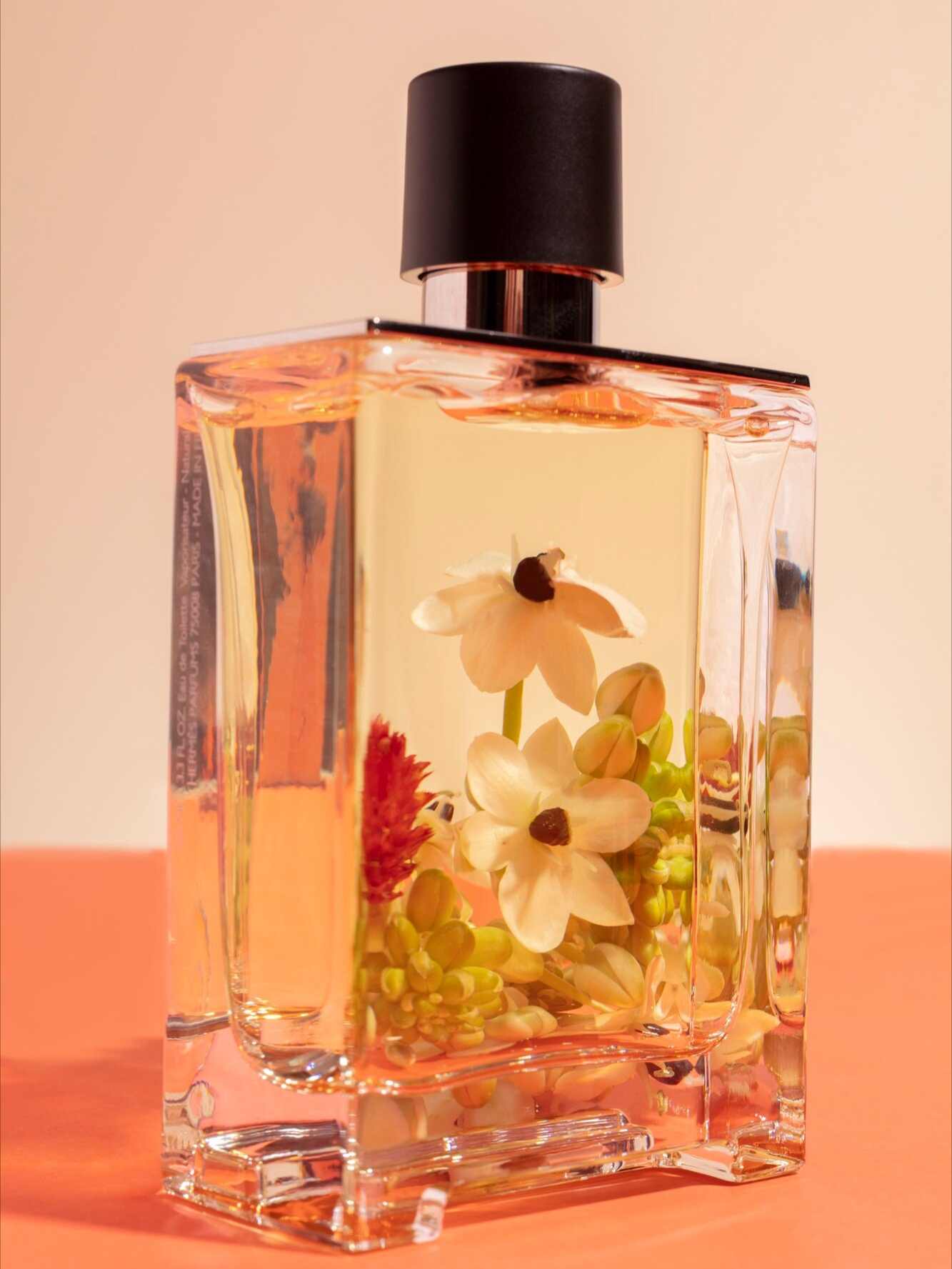 Rekomendasi parfum dengan aroma bunga