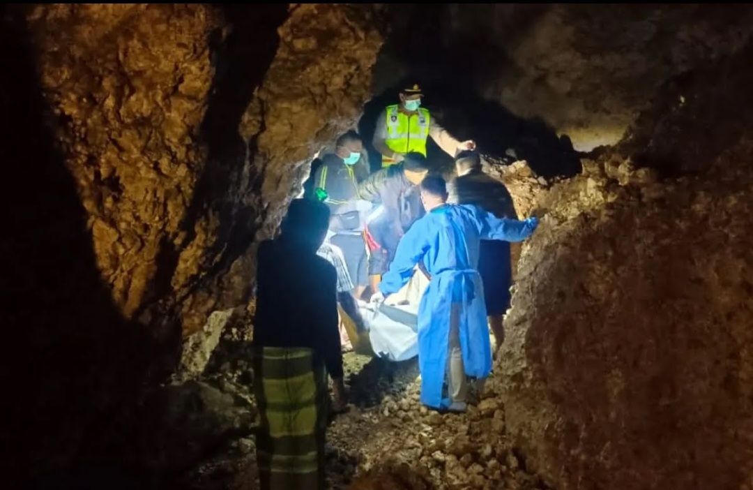 Lokasi penemuan kerangka manusia di Gua Pletes Malang.
