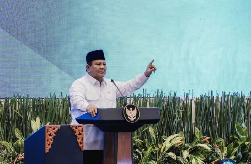 Presiden Prabowo saat menghadiri Peluncuran Mekanisme Baru Tunjangan Guru ASN Daerah di Plaza Insan Berprestasi Kemendikdasmen, Jakarta, Kamis, 13 Maret 2025.