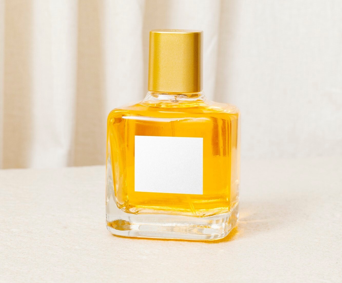 Parfum Lokal dengan Aroma Fresh dan SPL Kuat, apa saja nih?