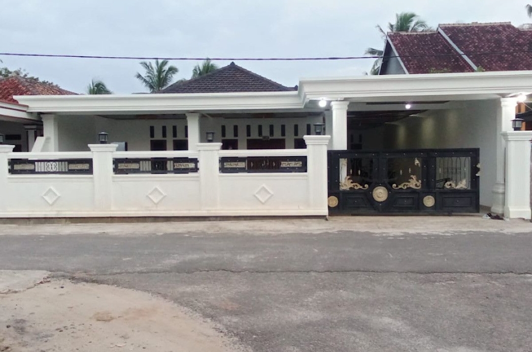 Rumah Peltu Lubis dan Kopka Basarsyah viral, terduga pelaku penembakan 3 polisi di Way Kanan.