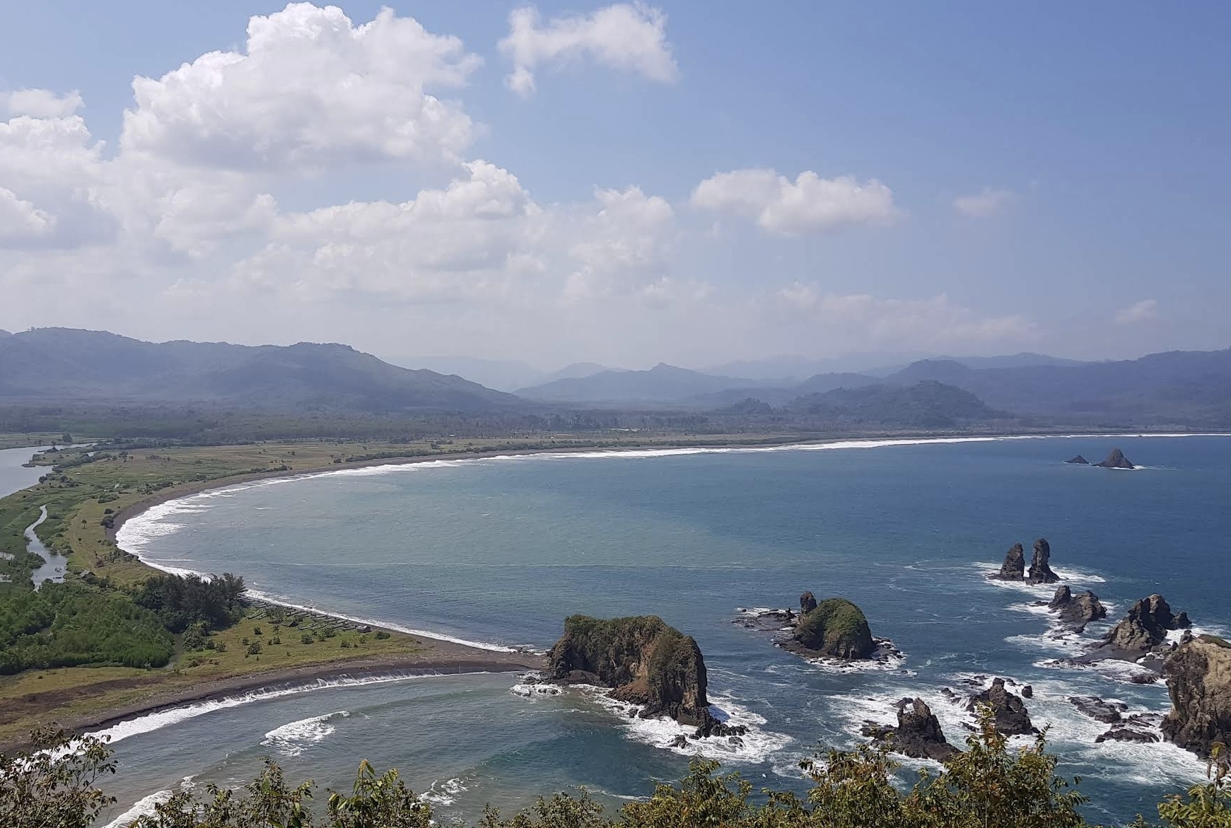 rekomendasi wisata Jember untuk lebaran 2025.