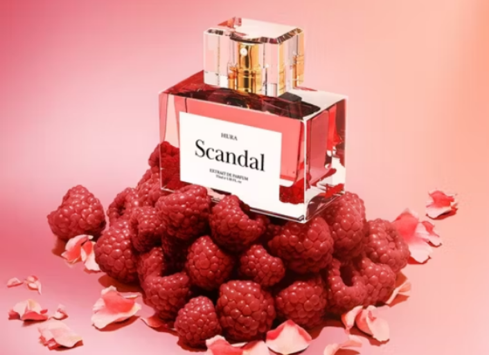 Rekomendasi parfum mix scandalous.