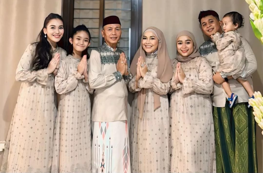 Makna hari kemenangan.