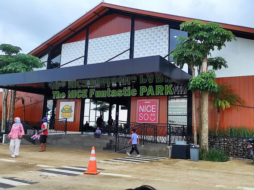 The Nice Funtastic Park, Cianjur, Jawa Tengah