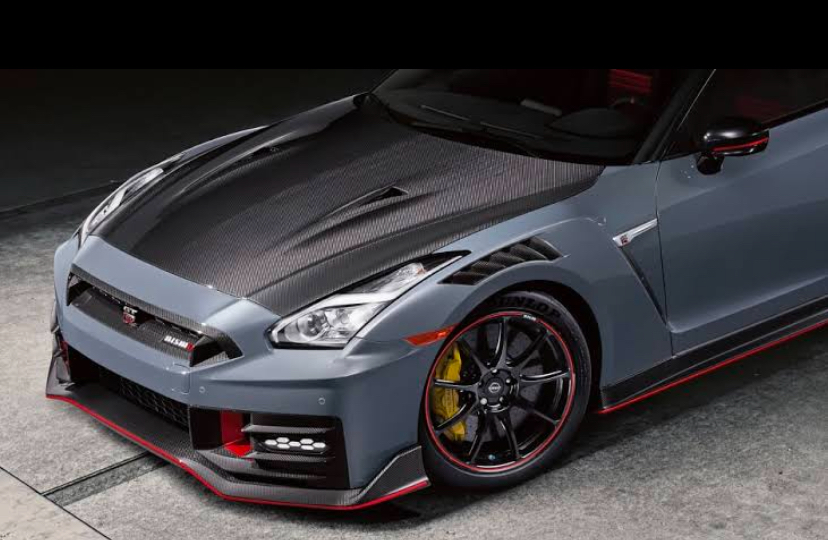 Nissan GT-R Nismo dengan mesin V6 twin turbo 3.8 liter ini disita Kejagung. Top speed tembus 328 km/jam.