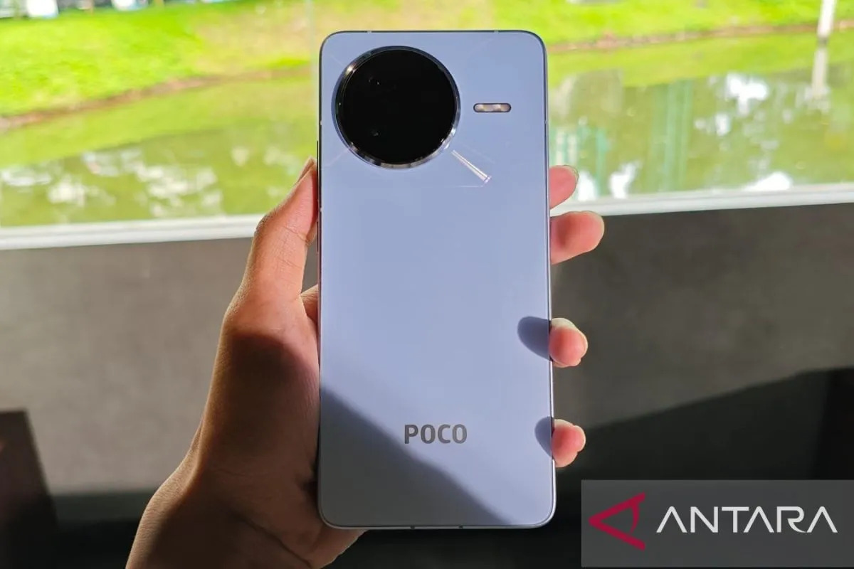 POCO F7 Ultra, yang baru di rilis 15 april 2025.