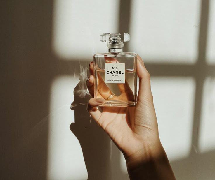 Rekomendasi parfum lokal Regazza