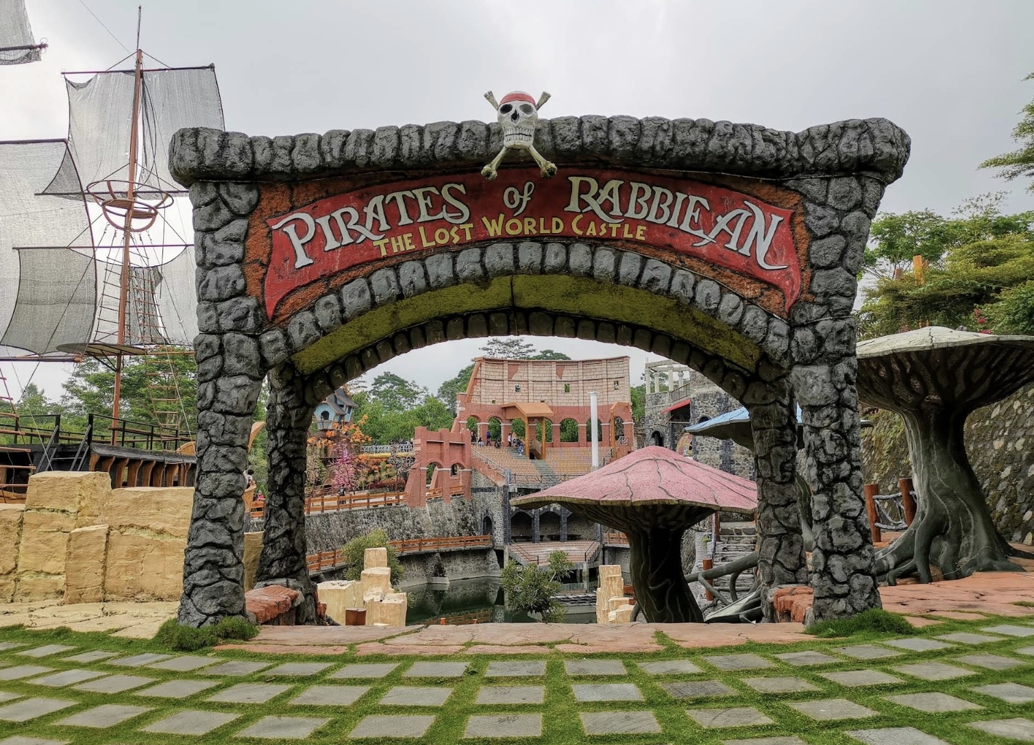 The Lost World Castle Sleman