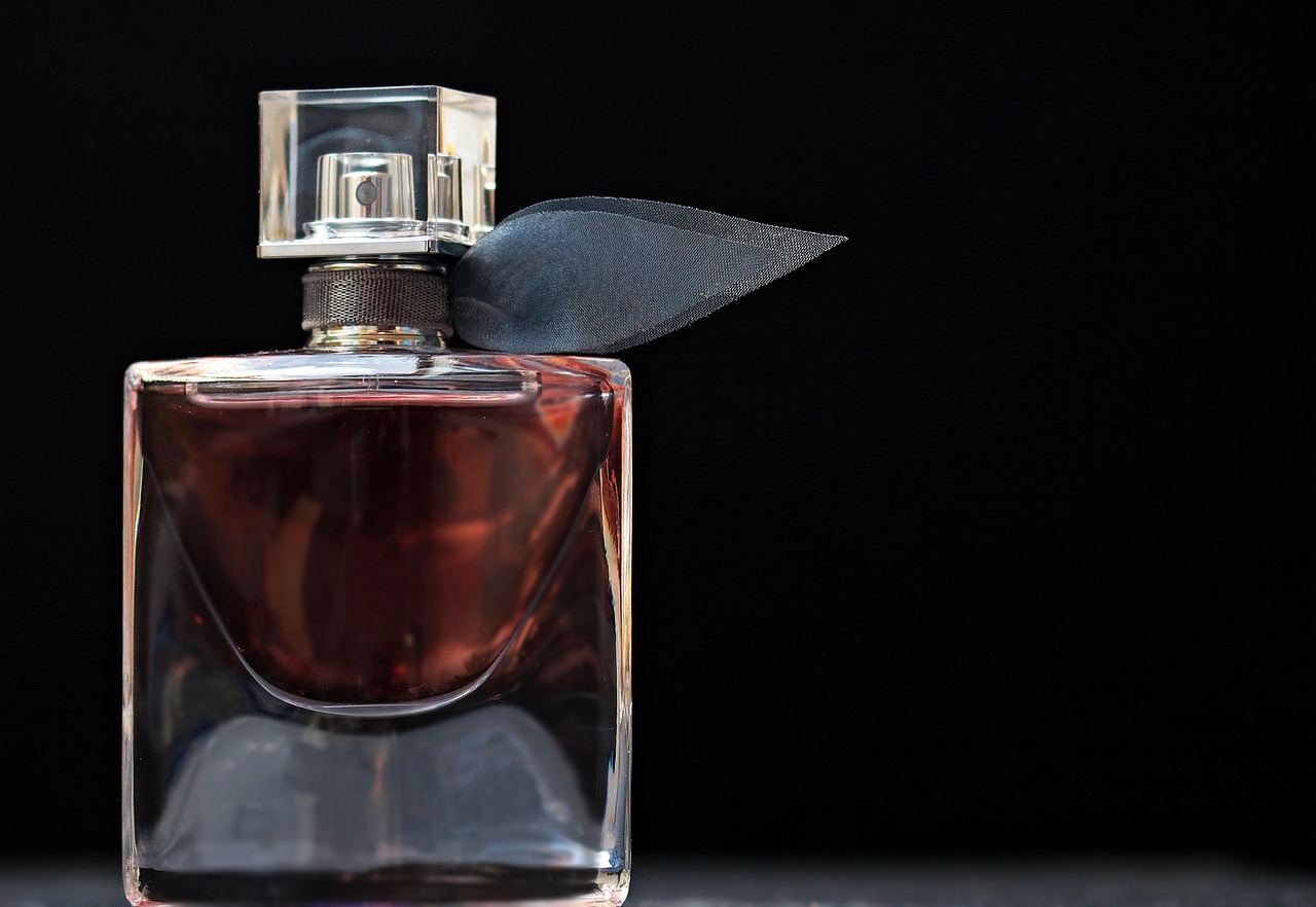 Rekomendasi Parfum Lokal Daily Wear Terbaik untuk Pria
