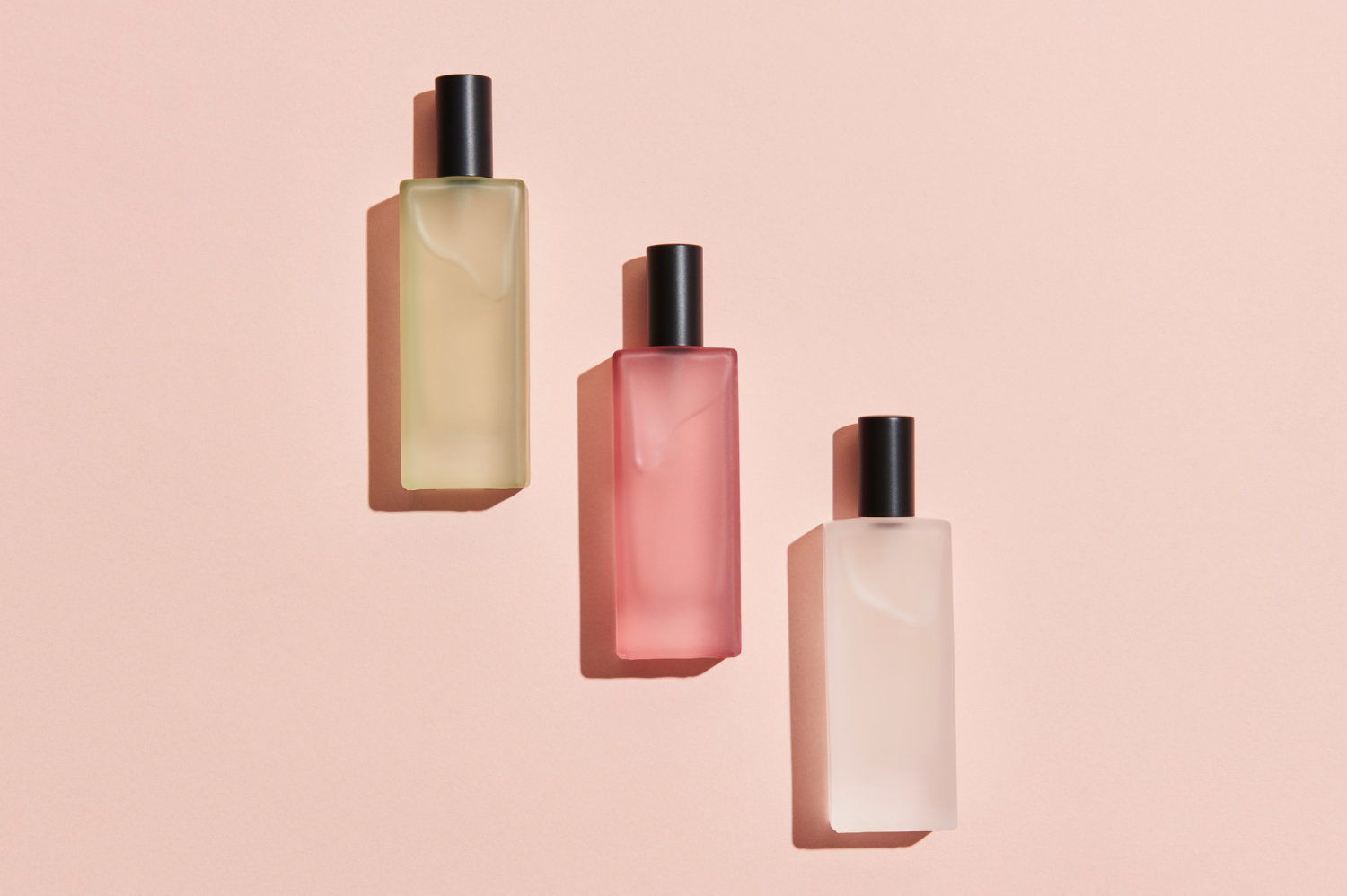 Extrait De Parfum Local Brand yang Wanginya Menyegarkan