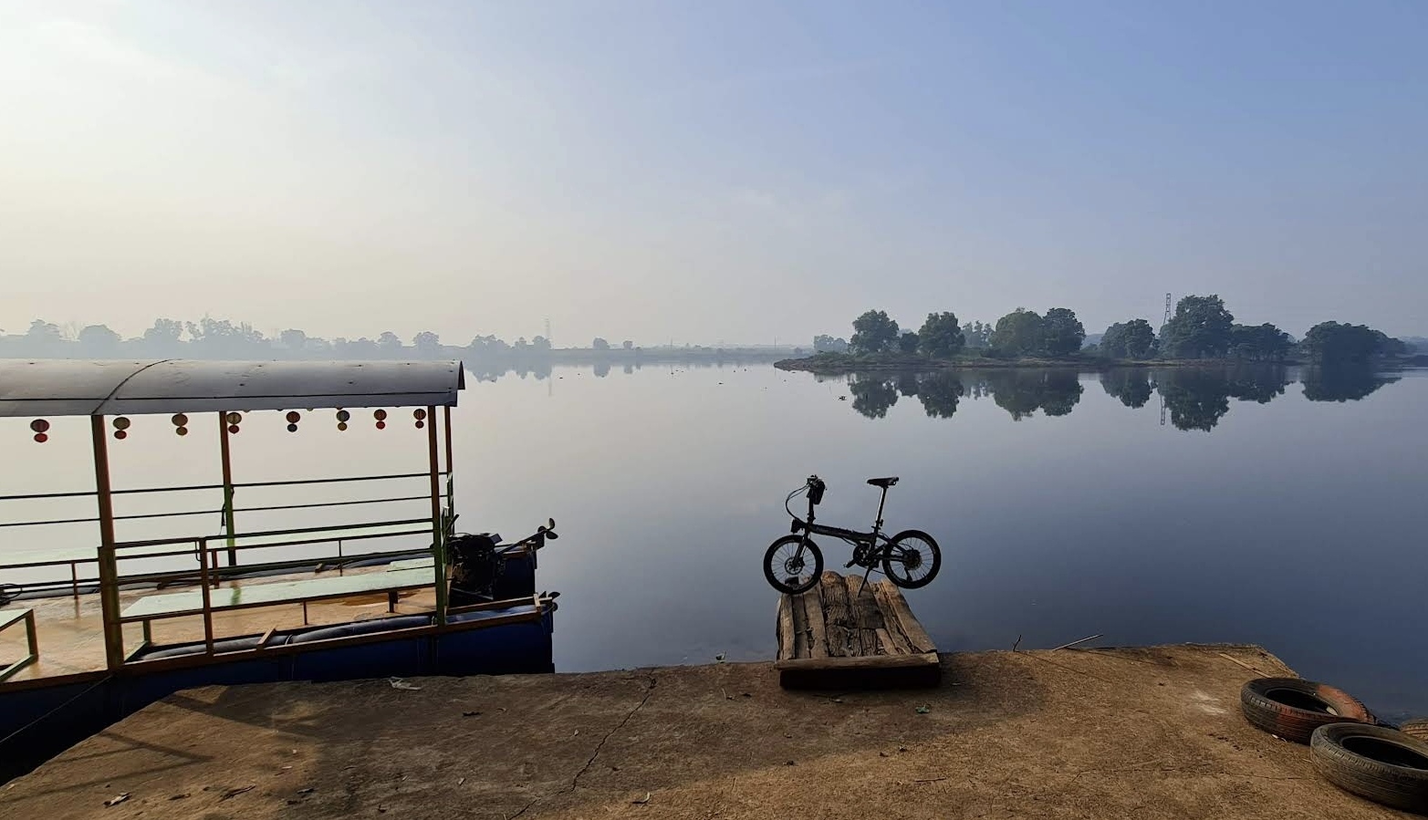 Sederet aktivitas yang menarik untuk dilakukan saat berada di Danau Cibeureum Bekasi
