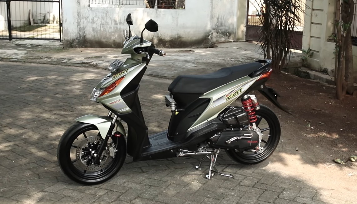 Ilustrasi modifikasi motor Beat karbu.