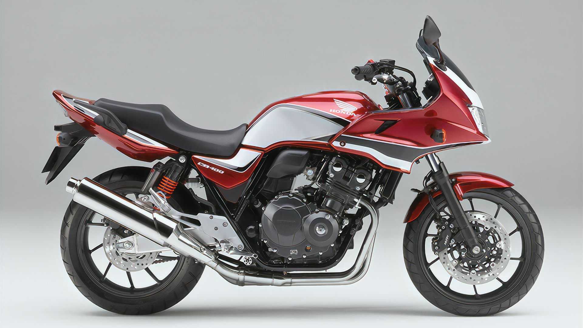 Honda CB400 Super Bol d&rsquo;Or: kombinasi desain semi-fairing, mesin 4-silinder, dan teknologi VTEC dalam satu paket klasik-modern.
