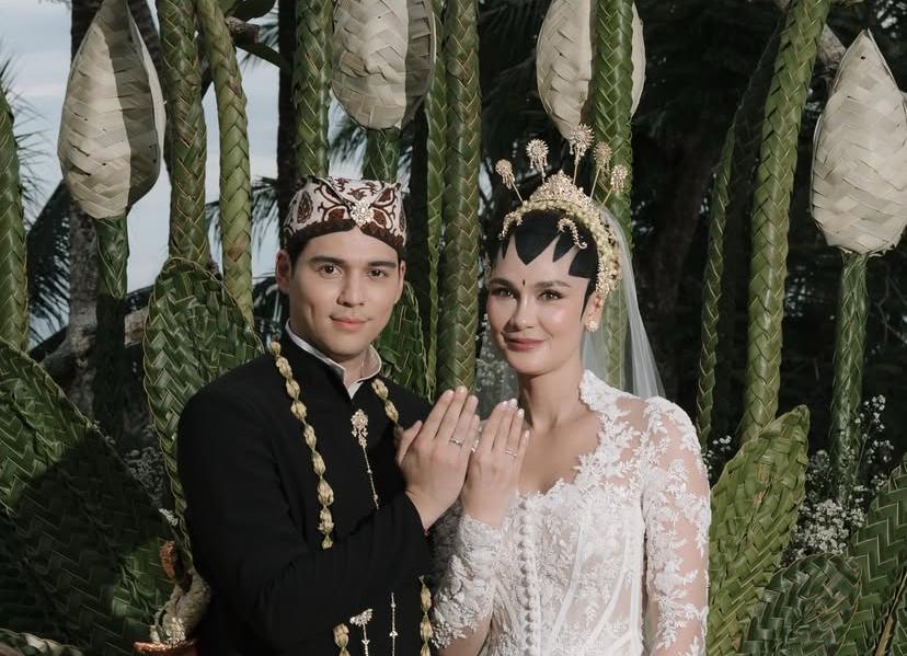 Luna Maya dan Maxime Bouttier resmi menikah