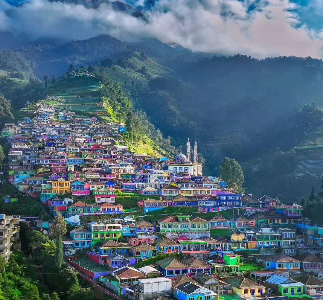 Nepal Van Javanya Indonesia