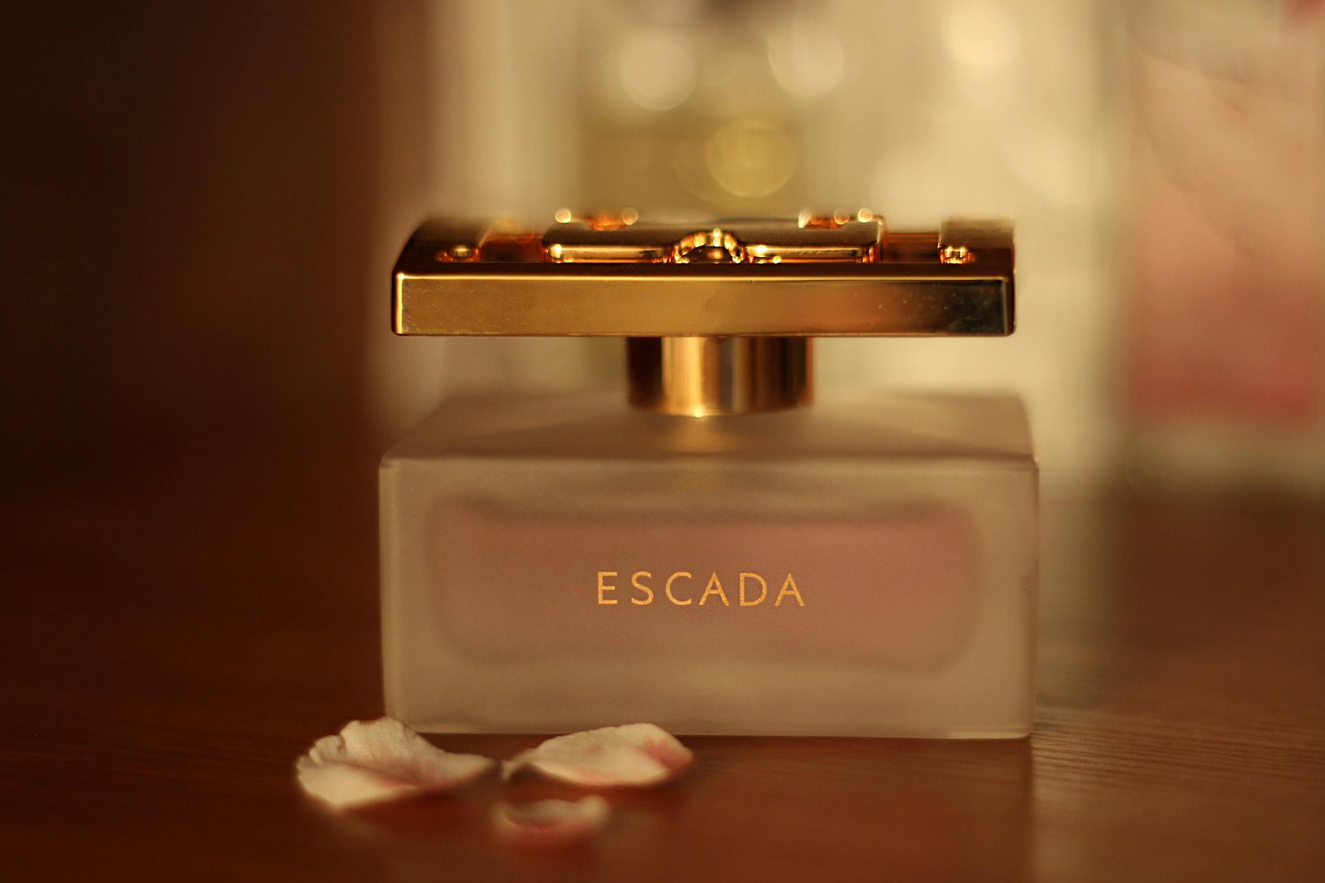 Rekomendasi parfum jadi hadiah untuk ibu