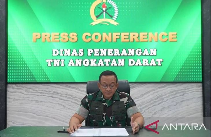 Kepala Dinas Penerangan TNI AD (Kadispenad), Brigadir Jenderal TNI Wahyu Yudhayana, memberikan pernyataan terkait ledakan amunisi di Garut.