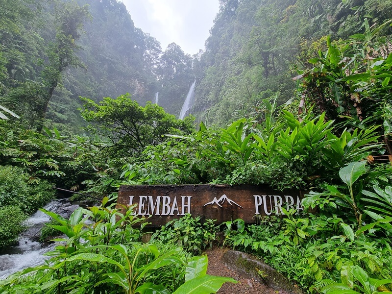 Curug Kembar Lembah Purba, Sukabumi, Jawa Barat