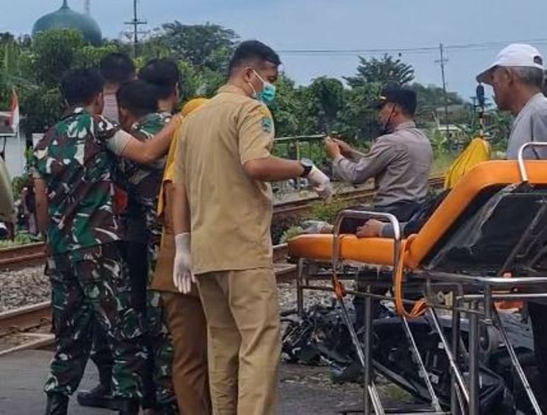 Kecelakaan kereta api di Magetan.
