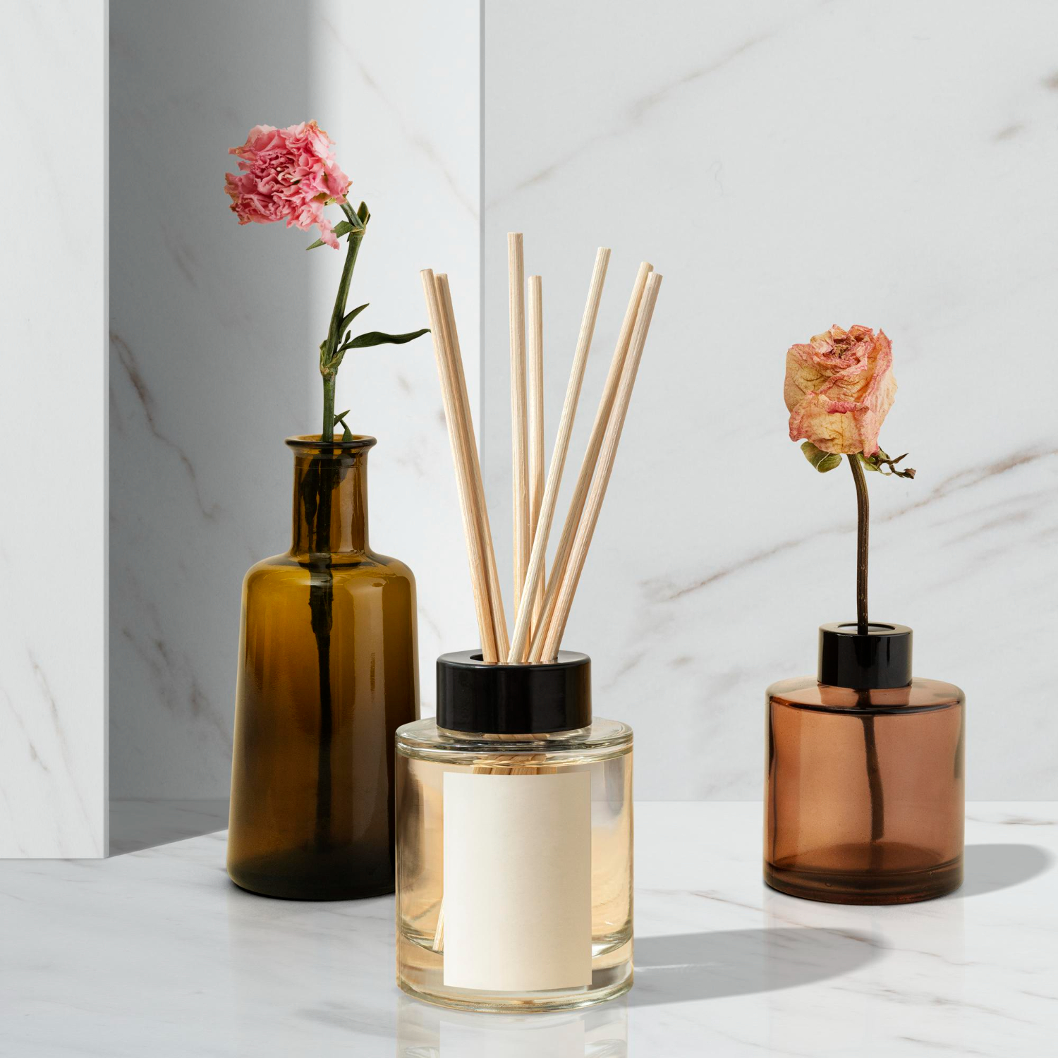 Rekomendasi Parfum Ruangan untuk Kamar Kos