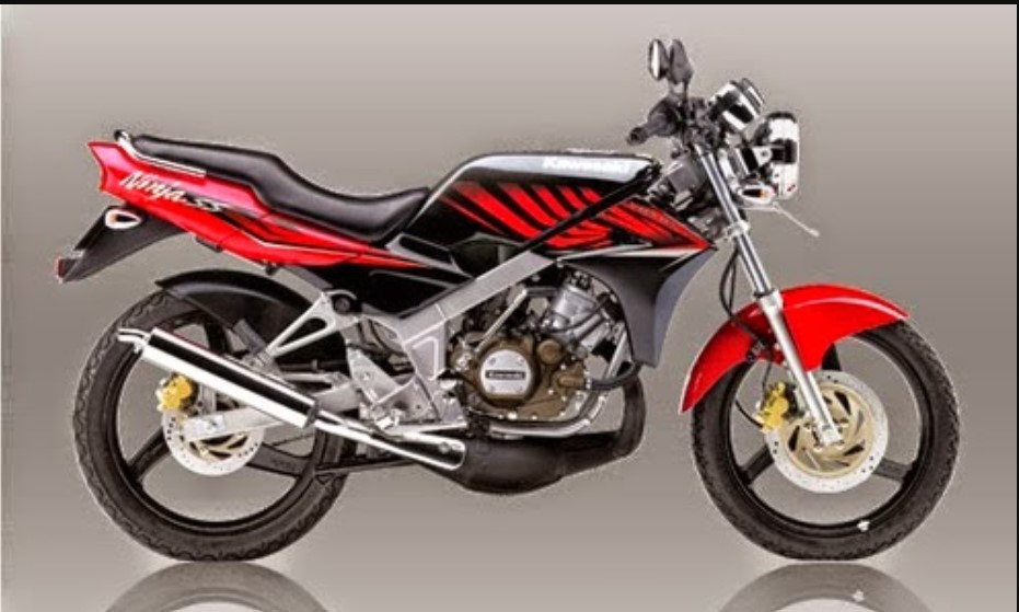 Ninja SS semakin langka dan mahal! Ini dia alasan kenapa motor legendaris ini harganya bikin melongo. Cek faktanya!