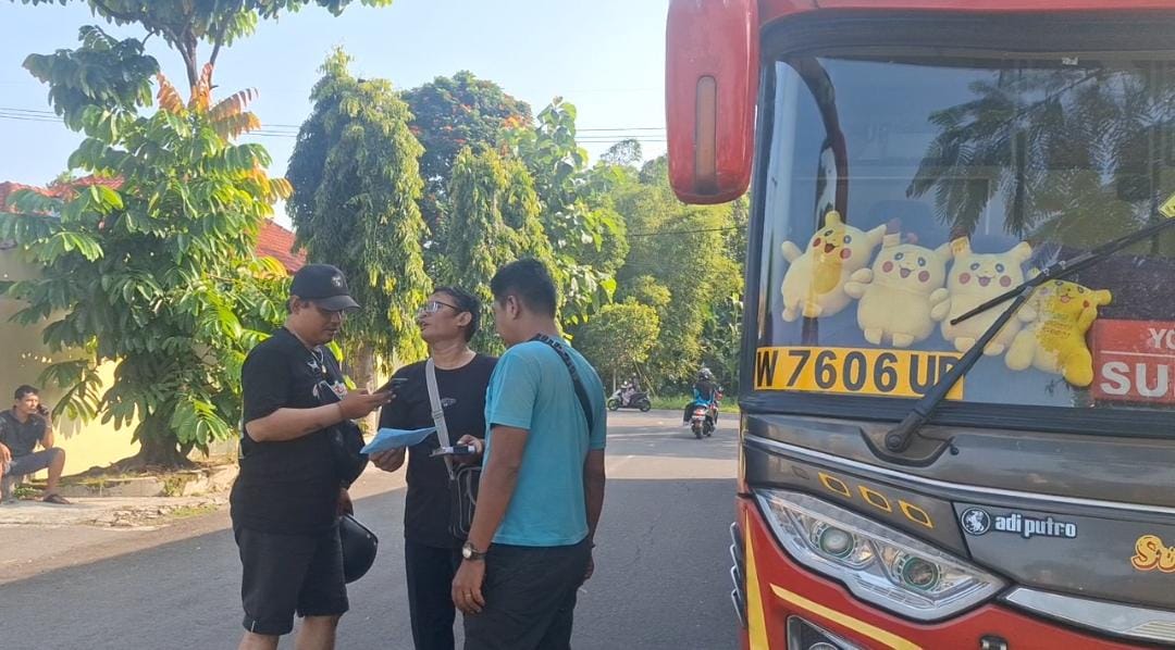 Kecelakaan beruntun di Jalan Raya Maospati-Ngawi, selatan SPBU Karangrejo Magetan.