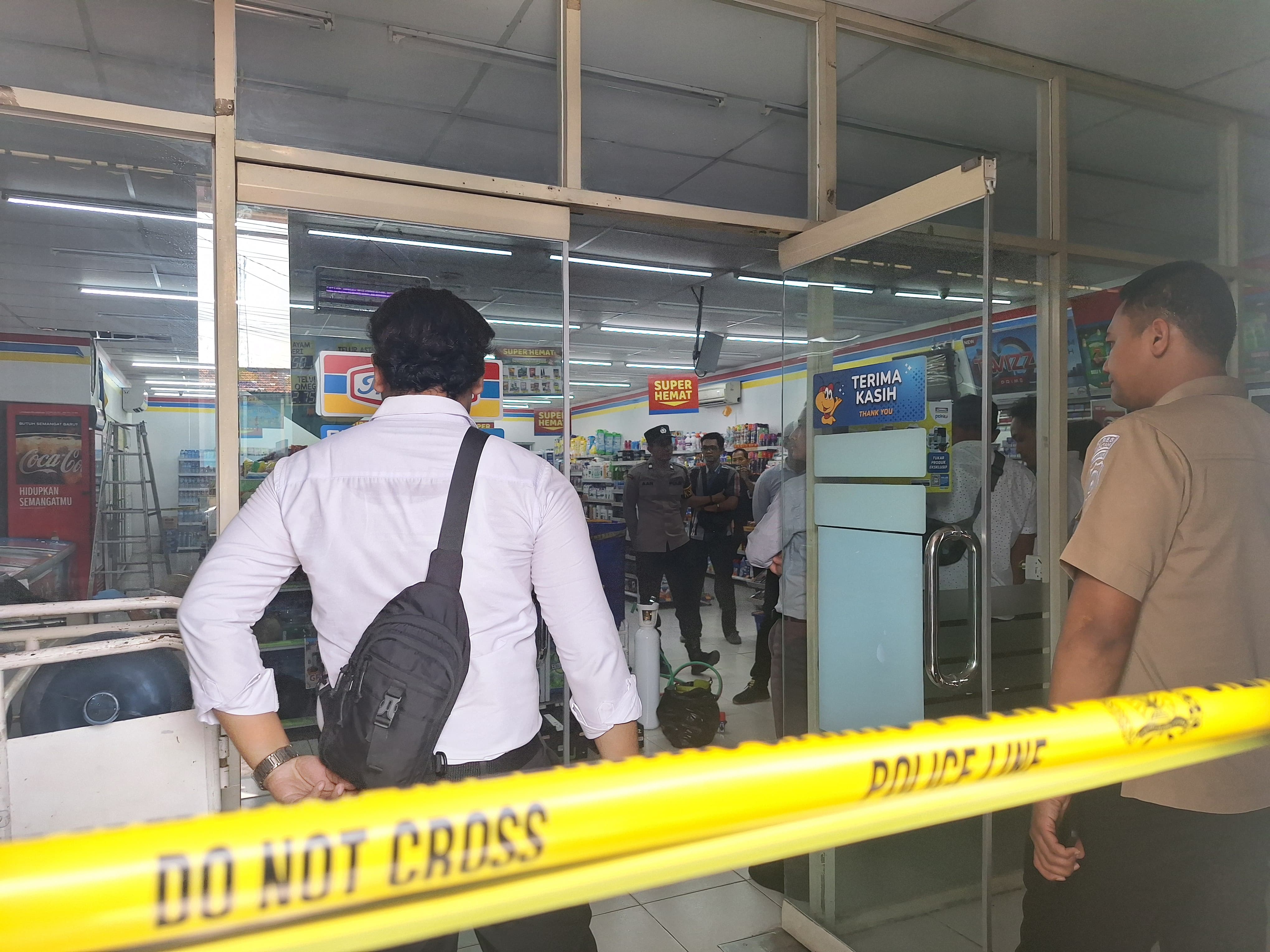 ATM BNI di Minimarket Mangge, Magetan dibobol.