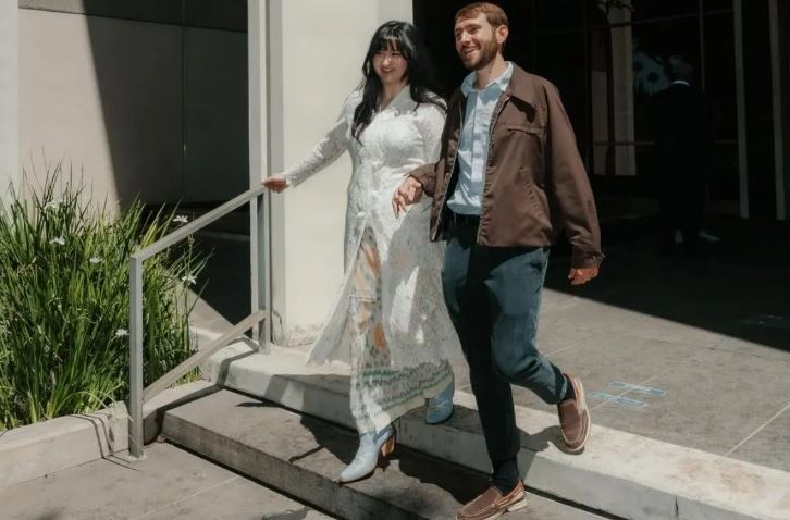 Pernikahan Stephanie Poetri dengan Asher Novkov.