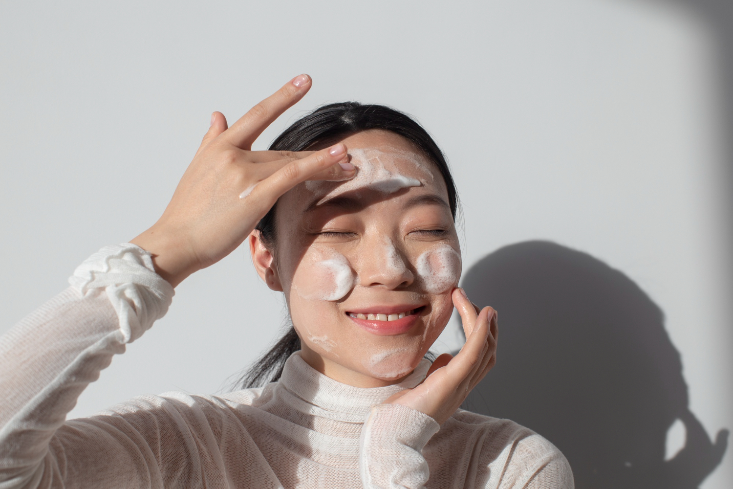 Facial wash dengan pH seimbang