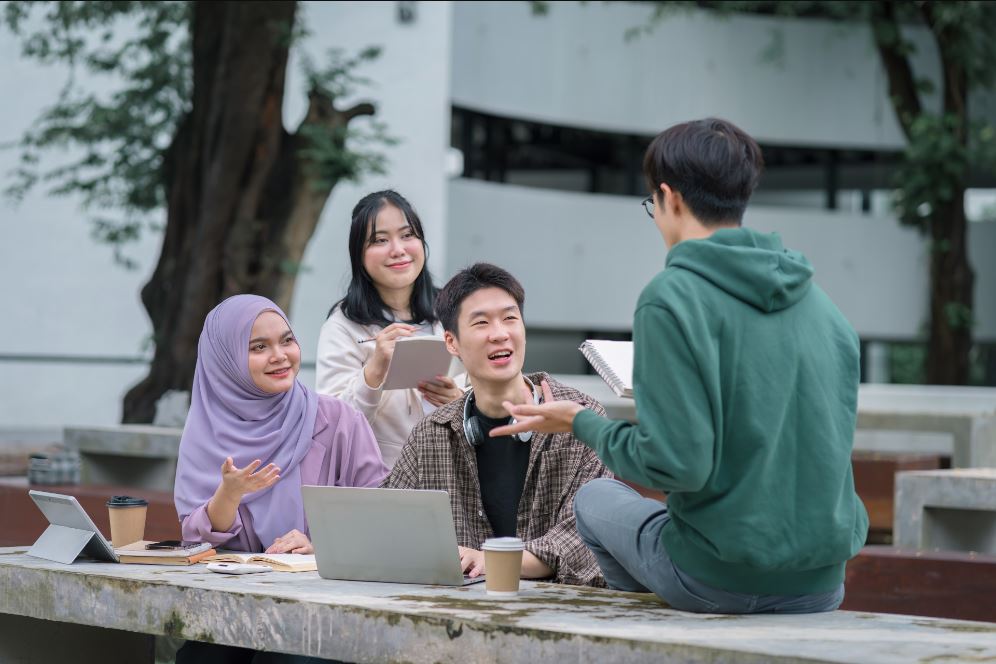 Coba 10 ide usaha 2025 ini. Modal kecil, hasil keren, vibes tetap chill!