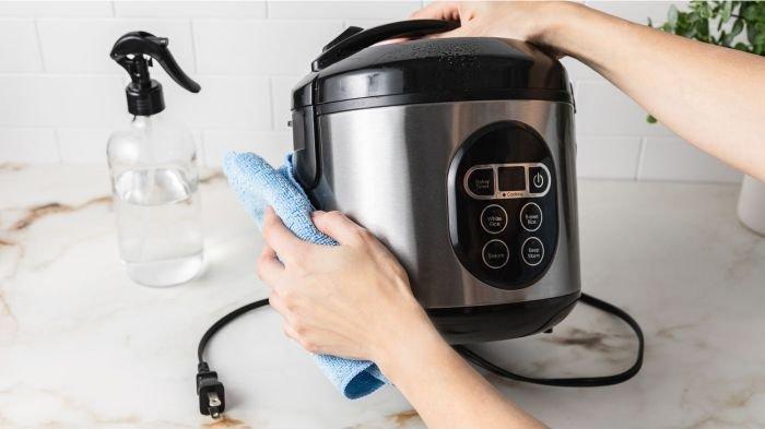 Ilustrasi tanda-tanda bahwa rice cooker rusak.