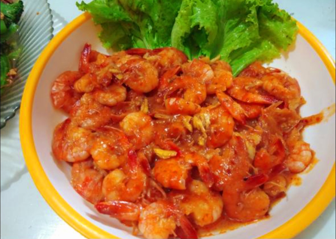 Tumis Udang Balado pedas gurih khas Minang yang menggoda selera!