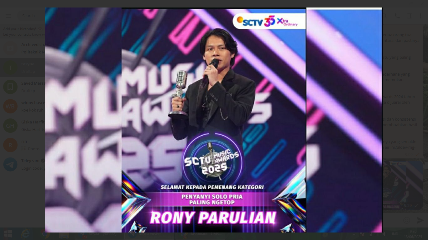 Rony Parulian raih 2 piala dalam acara SCTV Music Awards 2025.