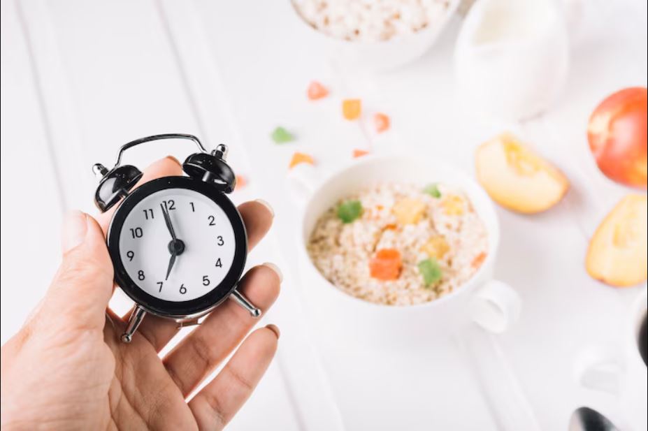 Turun berat badan gak harus ribet! Coba Intermittent Fasting, metode puasa yang bikin kamu sehat dan fit.