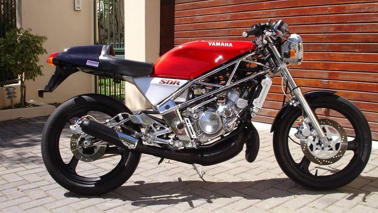 Yamaha SDR 200