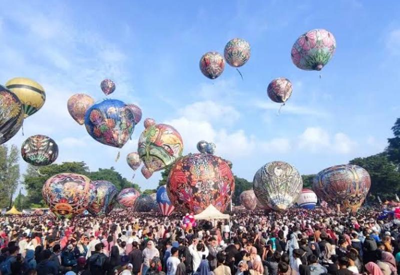 Balon udara.