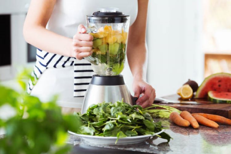 Blender Serbaguna yang Paling Populer.